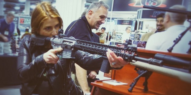 Robar Lightweight PolymAR-15 Interview at SHOT Show 2015 Robar Lightweight PolymAR-15 Interview at SHOT Show 2015